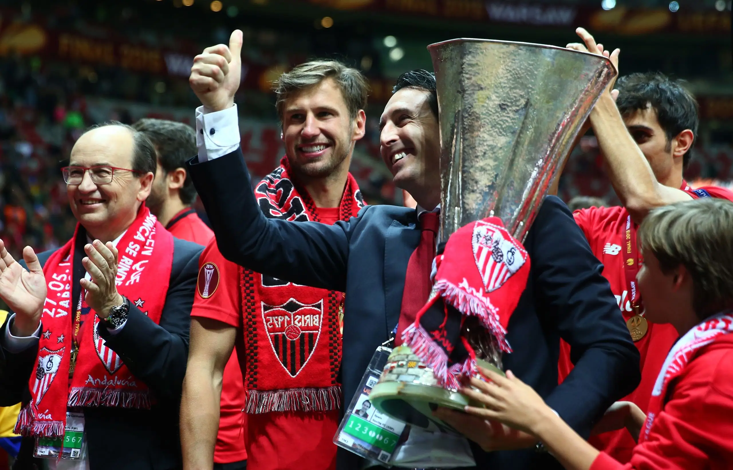 kaiyun-欧联赛程吃紧，门兴格拉德巴赫赛后复出首秀，质疑声仍在，身体对抗强度拉满的简单介绍