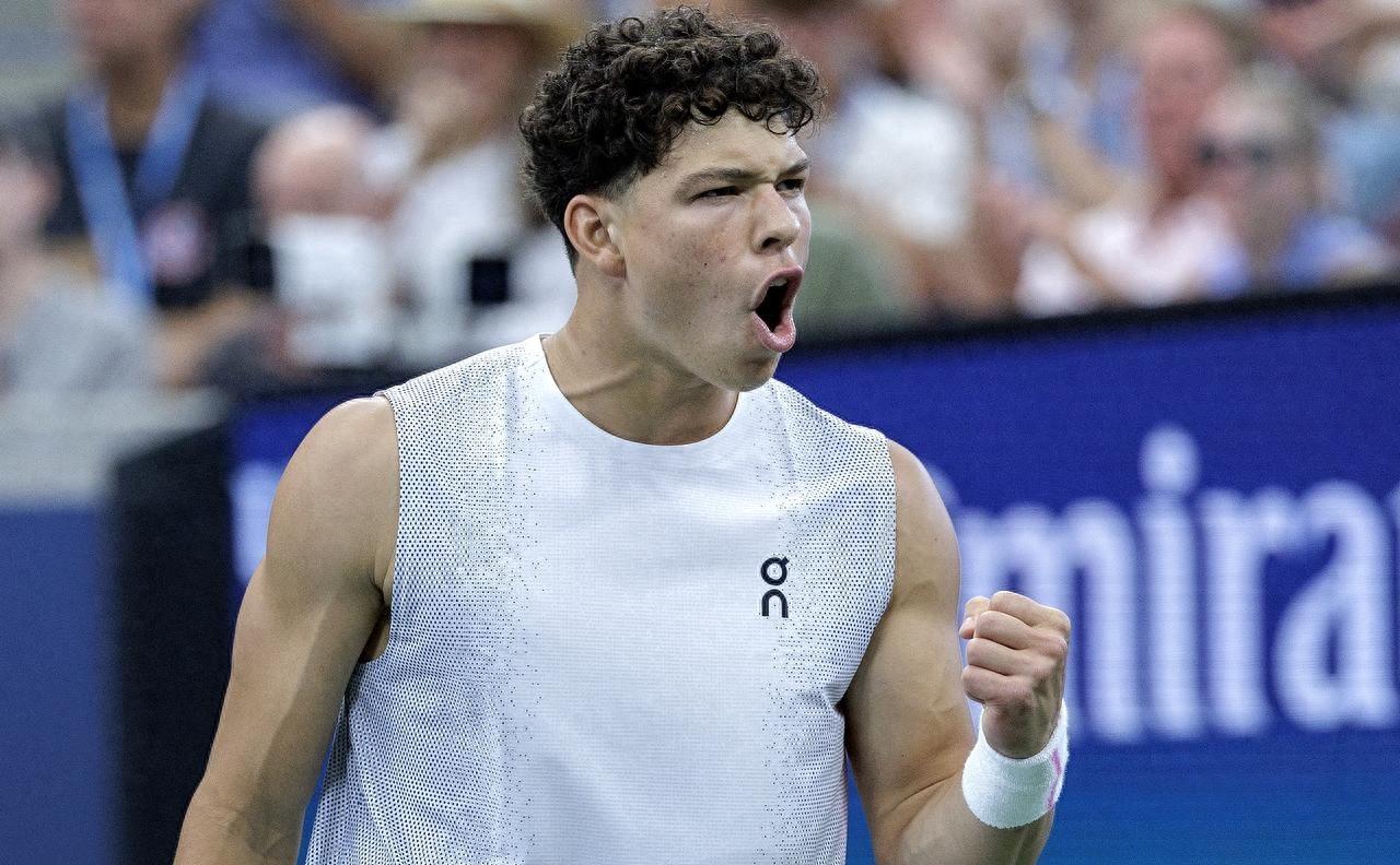 开云app-包含转折点！印第安纳步行者绝杀压哨；欧冠冲刺阶段攻防权衡；质疑声仍在；纪律约束更严格的词条